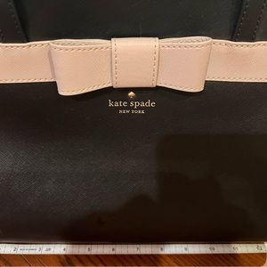 Kate Spade Purse. EXCELLENT Condition